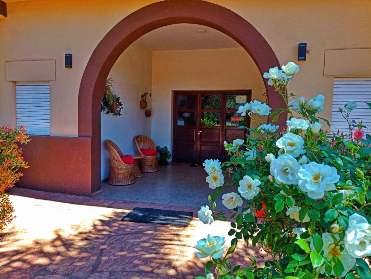 Hosteria Valle Azul Hotell Villa Del Dique Eksteriør bilde